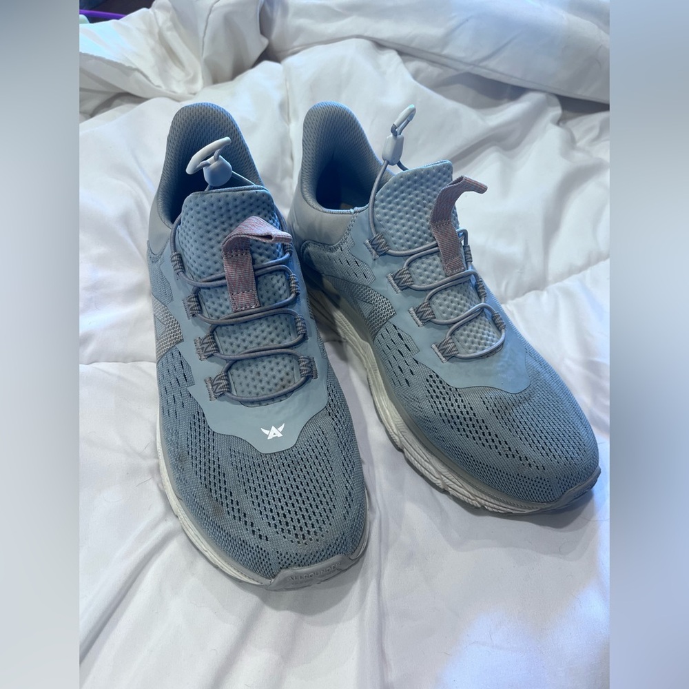 Womens 9.5 Allrounder by Mephisto Terra style